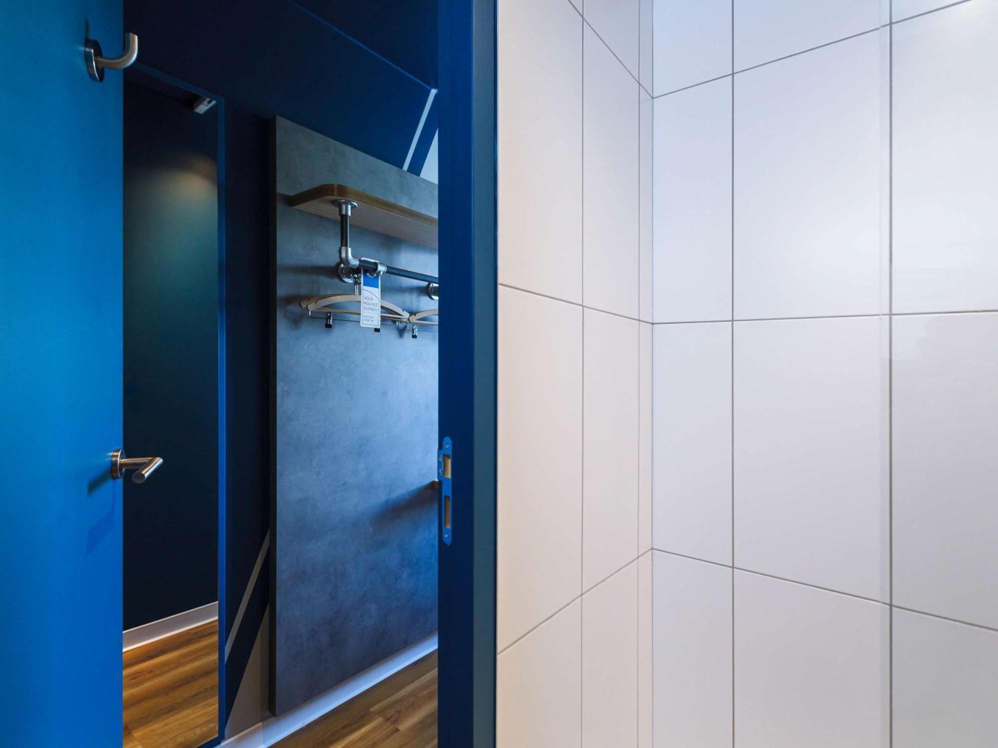 Ibis Budget Lyon วีเลอร์บาน ภายนอก รูปภาพ