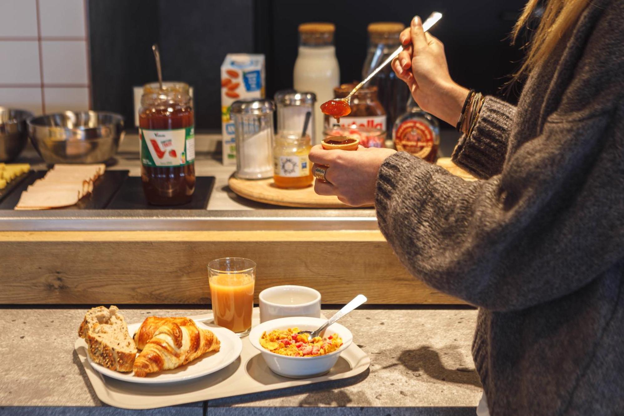 Ibis Budget Lyon วีเลอร์บาน ภายนอก รูปภาพ