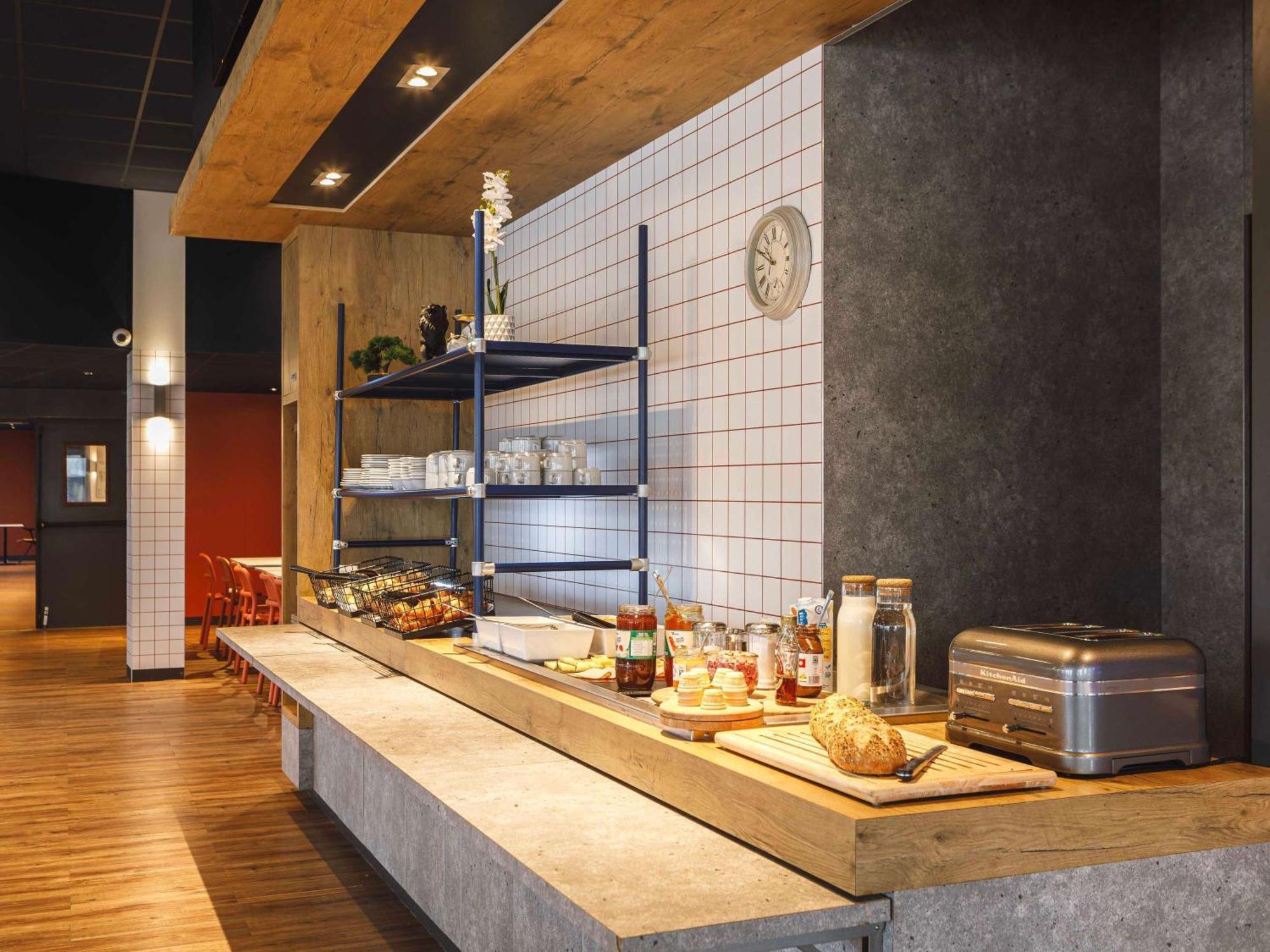 Ibis Budget Lyon วีเลอร์บาน ภายนอก รูปภาพ