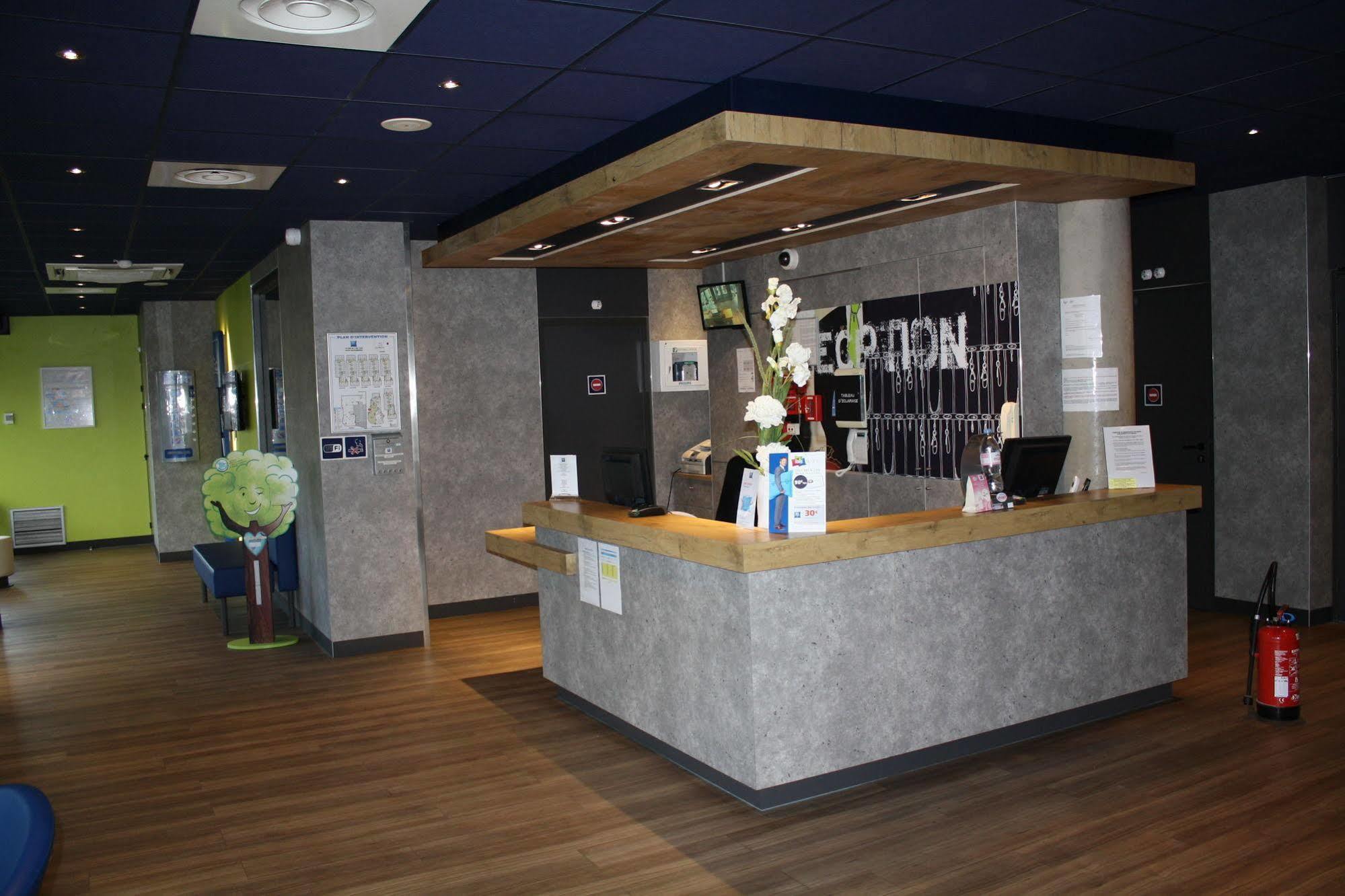 Ibis Budget Lyon วีเลอร์บาน ภายนอก รูปภาพ